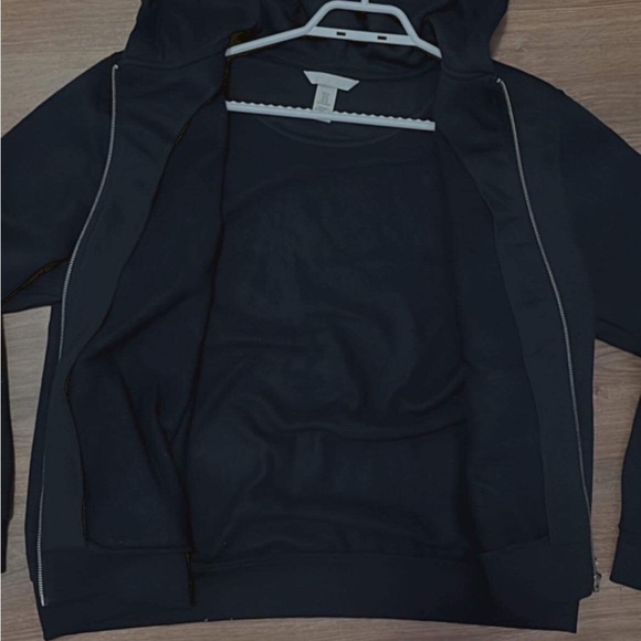 H&M size XL navy blue zip-up - Picture 3 of 3